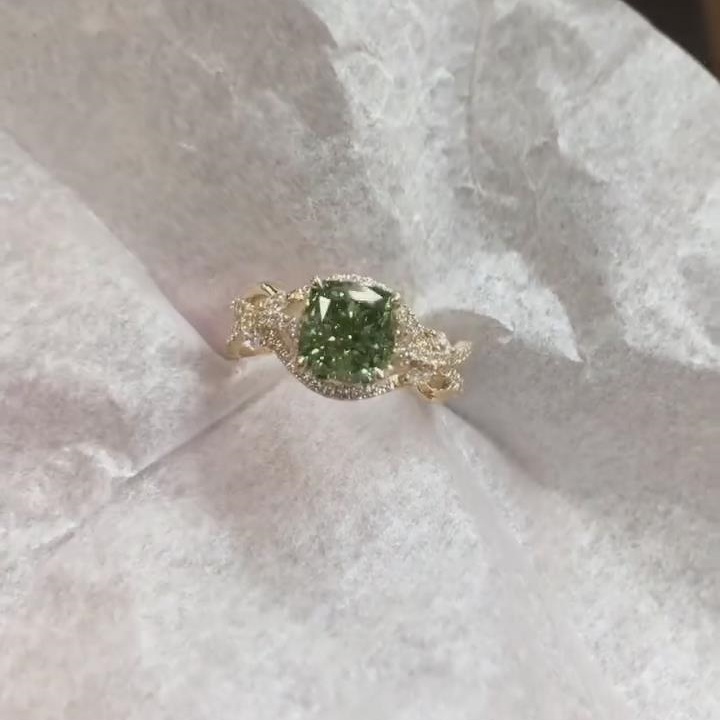 Cushion Cut Emerald Green Sterling Silver Yellow Gold Twisted Engagement Ring