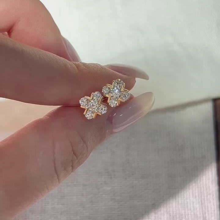 Dainty Round Cut Diamond White Sterling Silver Clover Yellow Gold Stud Earrings