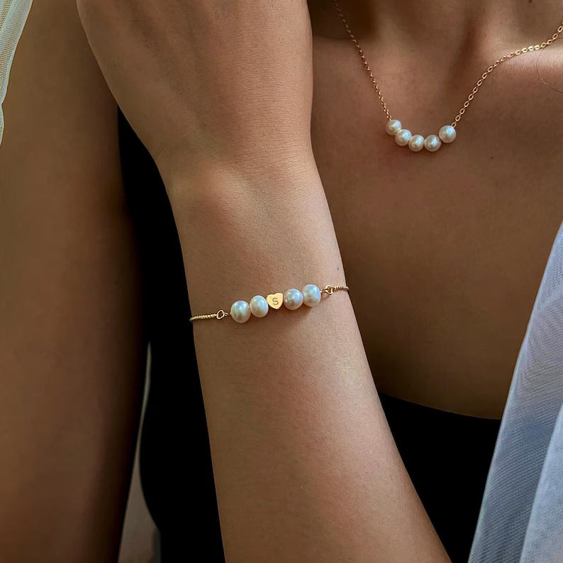 Minimalist Fresh Water Pearl Bracelet for Women