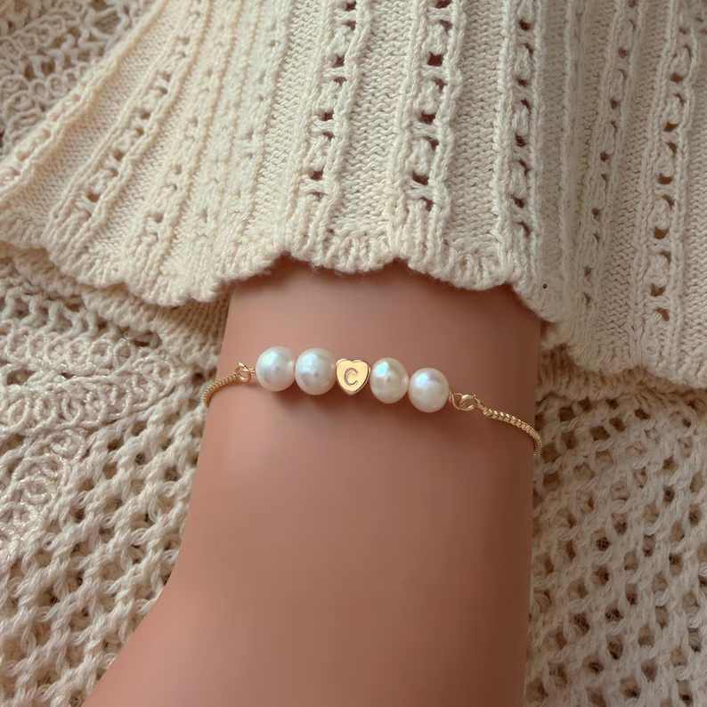 Minimalist Fresh Water Pearl Bracelet for Women