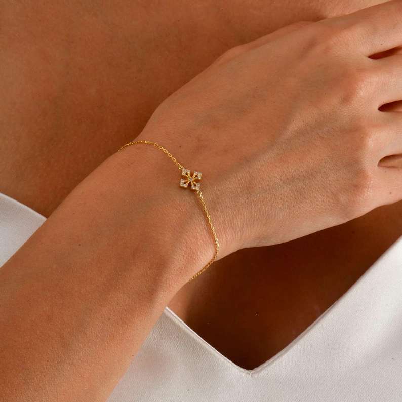 Minimalist 925 Sterling Silver Cross Charm Bracelet for Women