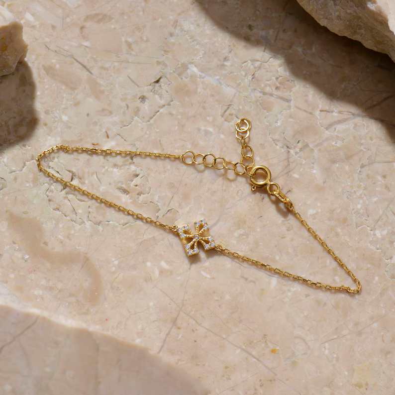 Minimalist 925 Sterling Silver Cross Charm Bracelet for Women