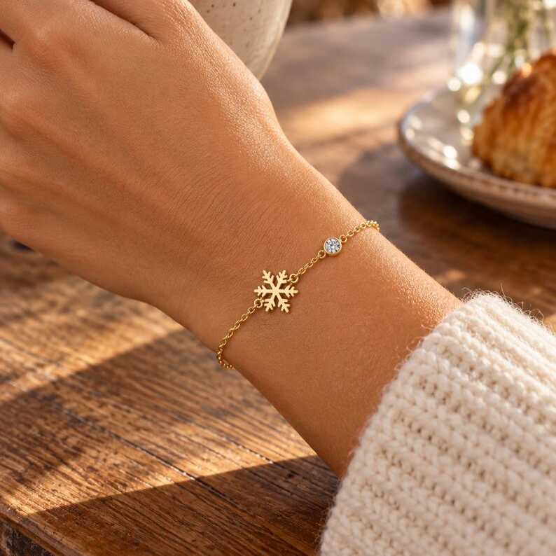 Minimalist Personalized Birthstone 925 Sterling Silver Snowflake Bracelet