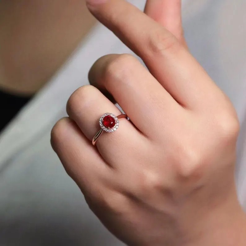 Minimalist Round Cut Rose Gold Ruby Red 925 Sterling Silver Solitaire Engagement Ring