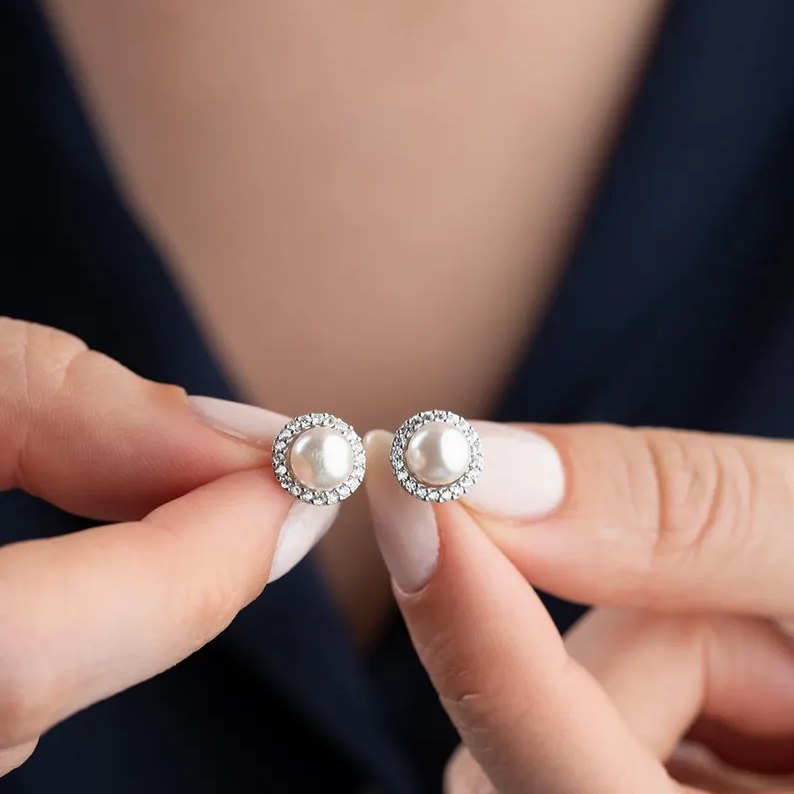 Romantic Freshwater Pearl 925 Sterling Silver Studs Earrings