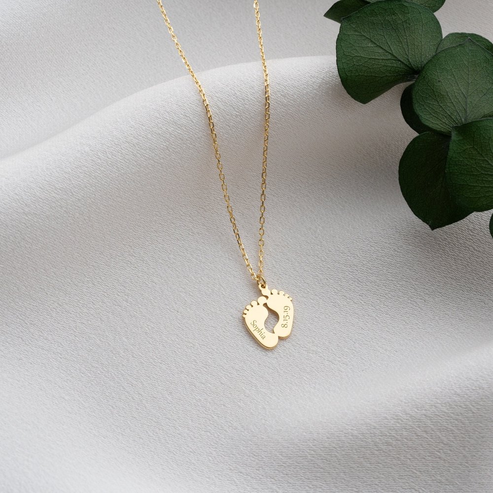 Personalized Engraved Name Birthday Baby Feet Pendant 925 Sterling Silver Necklace
