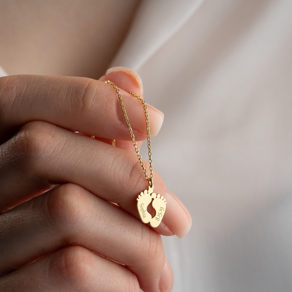 Personalized Engraved Name Birthday Baby Feet Pendant 925 Sterling Silver Necklace