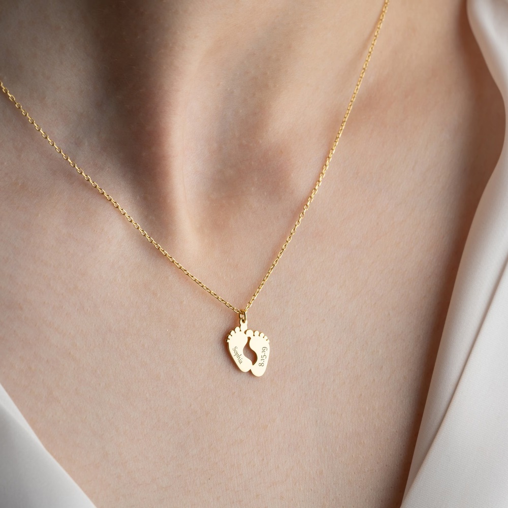 Personalized Engraved Name Birthday Baby Feet Pendant 925 Sterling Silver Necklace