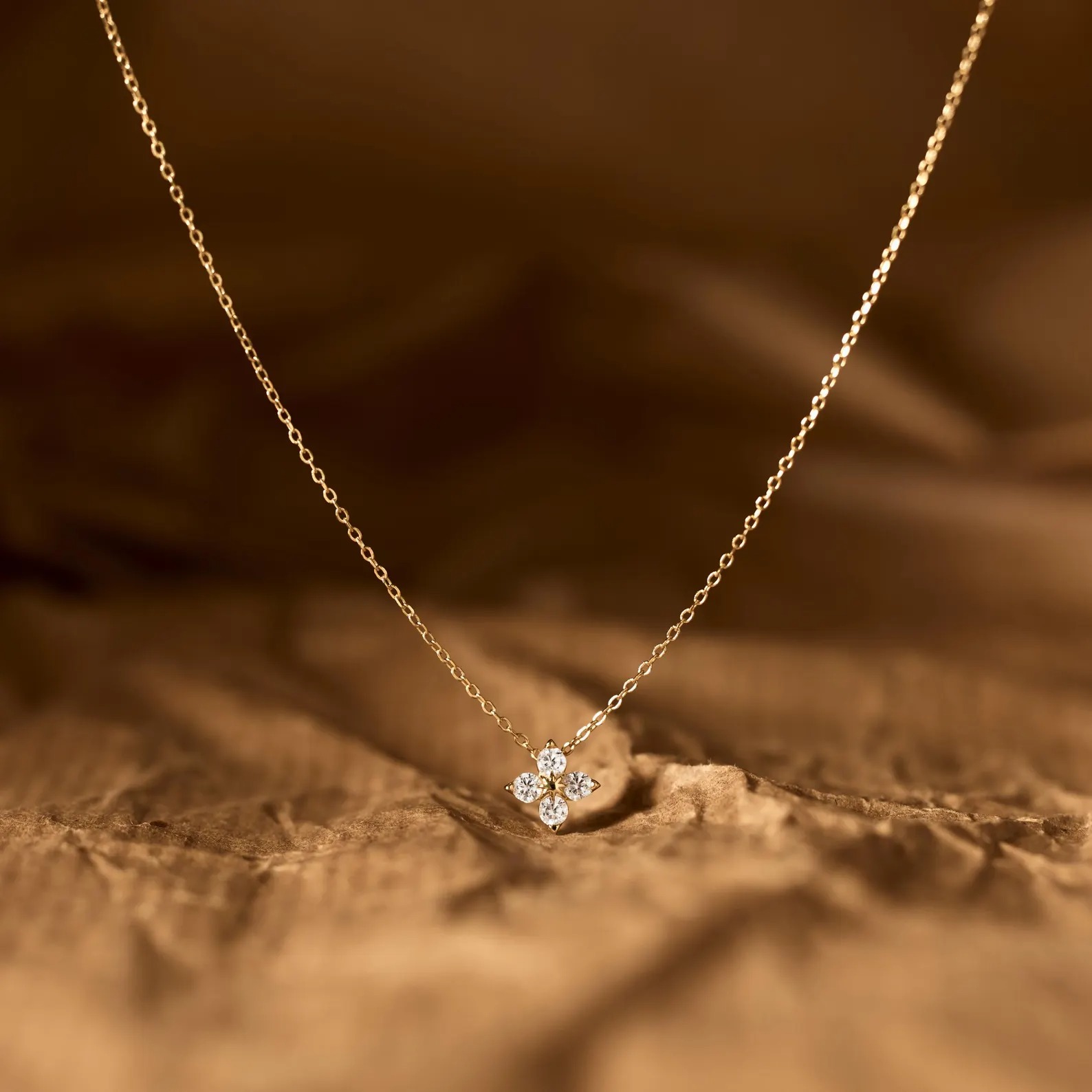 Dainty 925 Sterling Silver Pear Cut Lucky Four-Leaf Clover Pendant Necklace Gift for Her
