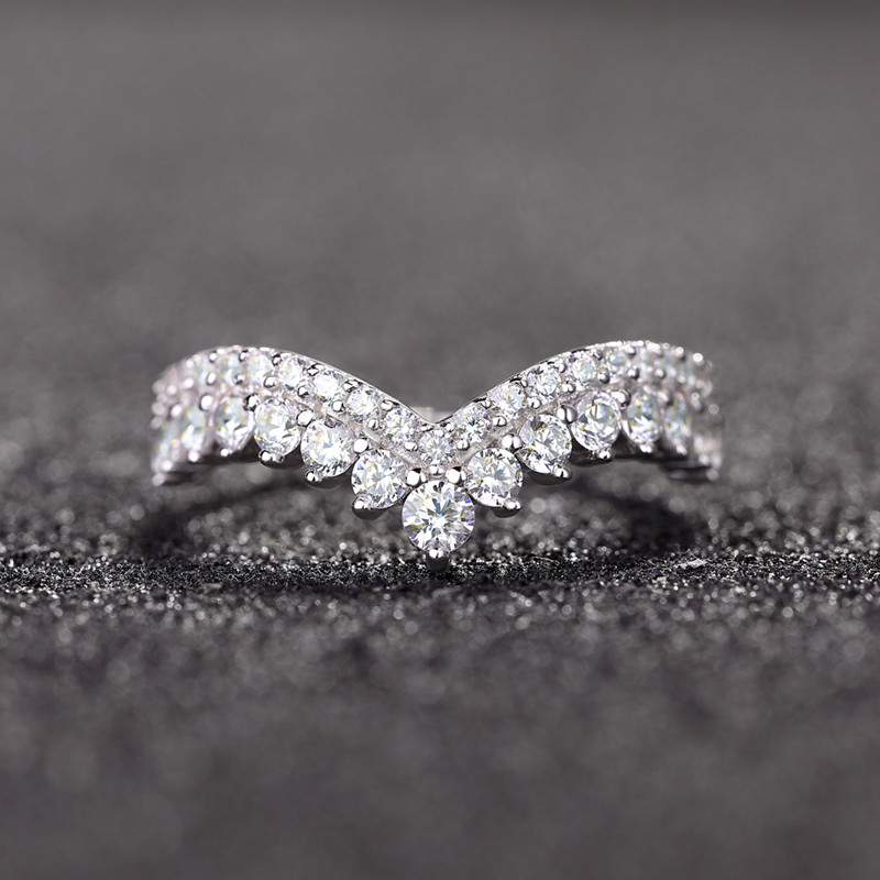 Round Cut Diamond White Curved 925 Sterling Silver Crown Women's Band