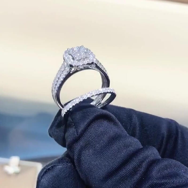 Round Cut Diamond White 925 Sterling Silver Halo Birdal Sets