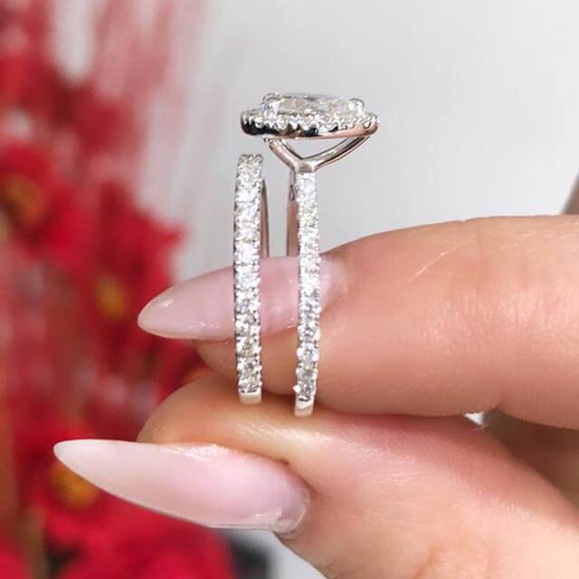 Pear Cut Diamond White 925 Sterling Silver 2 Pieces Halo Bridal Ring Set