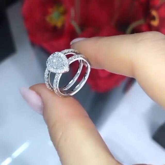 Pear Cut Diamond White 925 Sterling Silver 2 Pieces Halo Bridal Ring Set