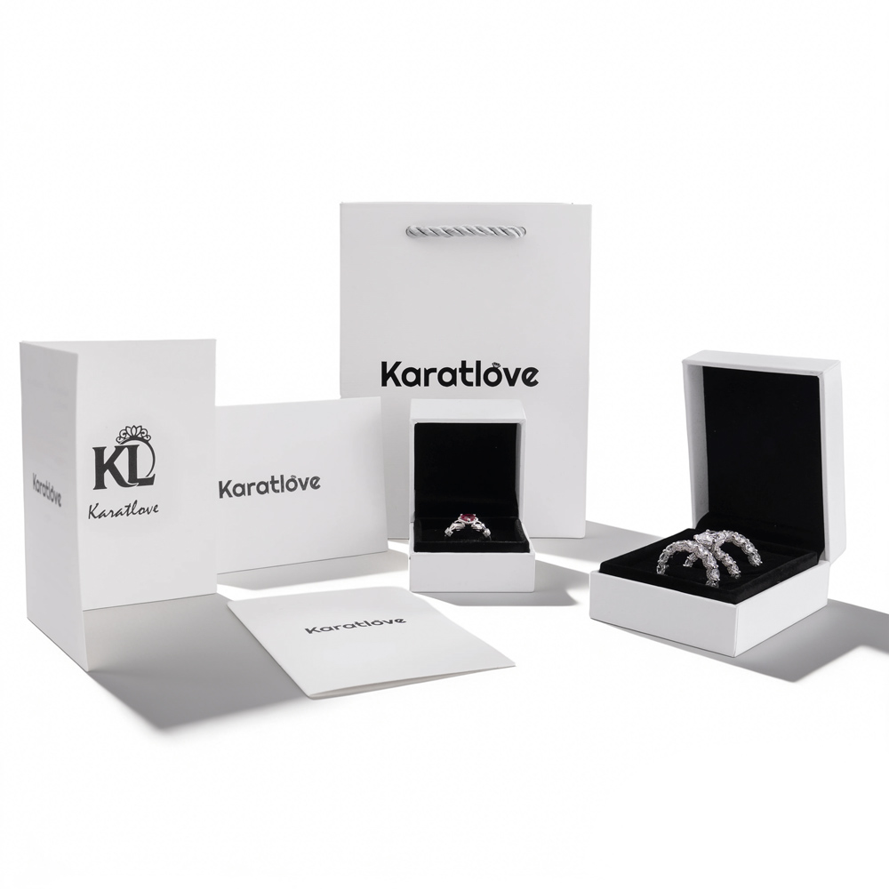Karatlove Gift Package