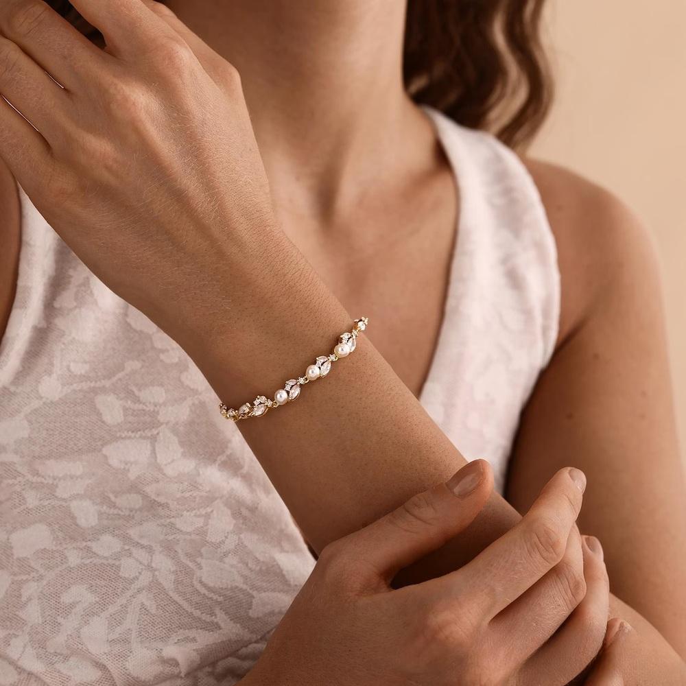 Dainty Marquise Cut Diamond White 925 Sterling Silver Leaf Pearl Bracelet