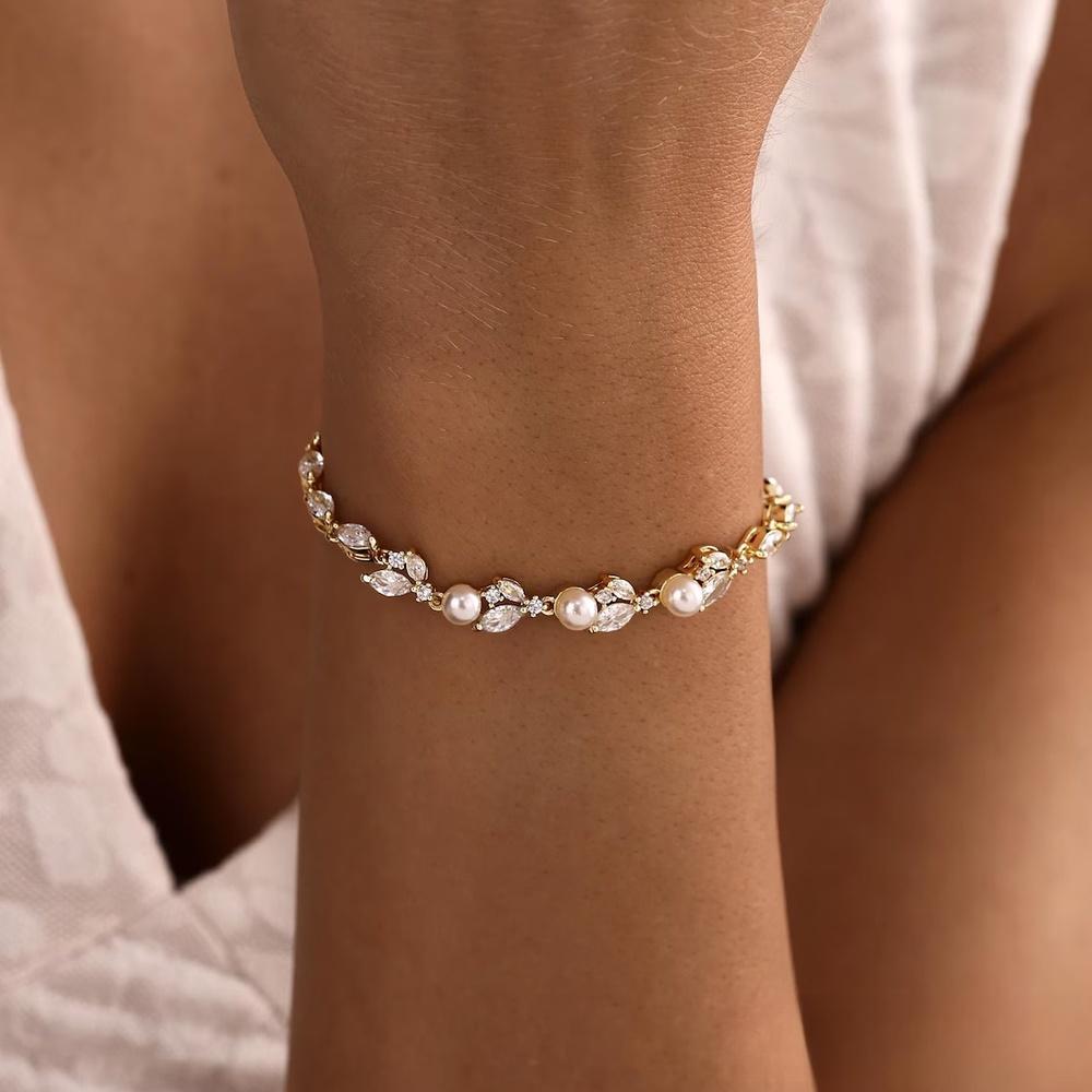 Dainty Marquise Cut Diamond White 925 Sterling Silver Leaf Pearl Bracelet