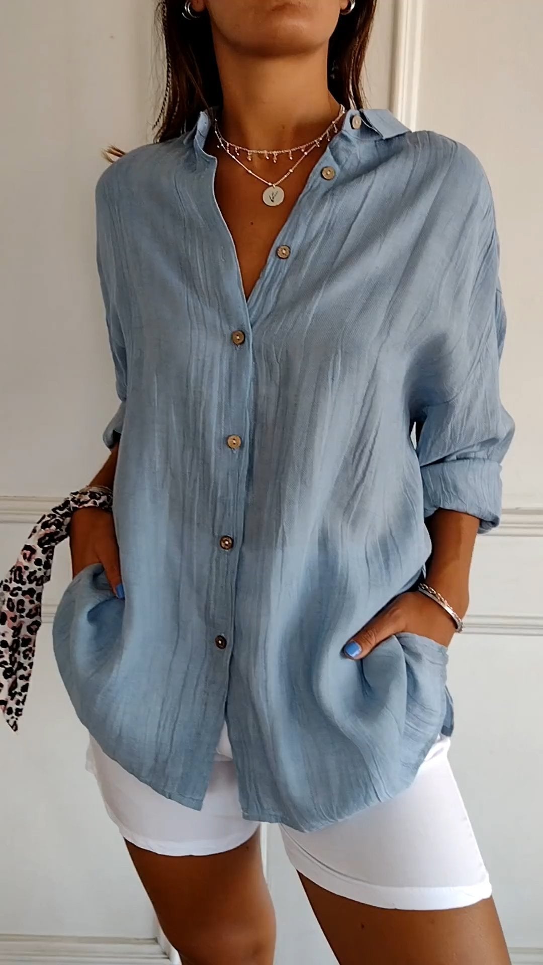 Women's Single-breasted Pleated Lapel Shirt