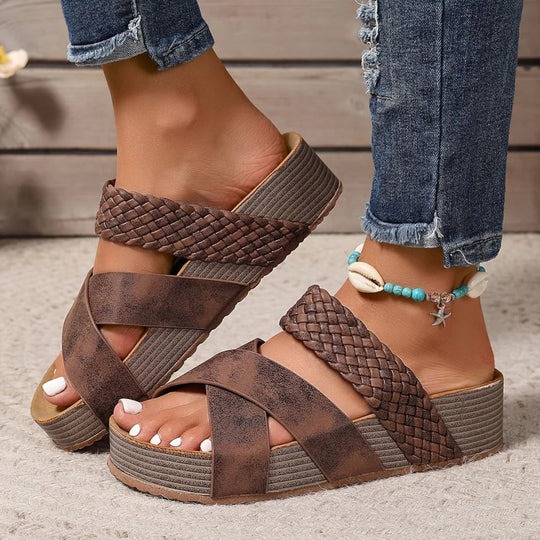 NEW ARRIVAL 70% OFF - ORTHOPEDIC LEATHER STRAP SUMMER SANDALS - BUY 2 FREE SHIPPING