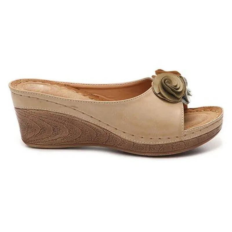 🔥2025 Hot Sale New Arrival🔥Womens Comfy Leather Solid Flower Strap Wedge Sandals