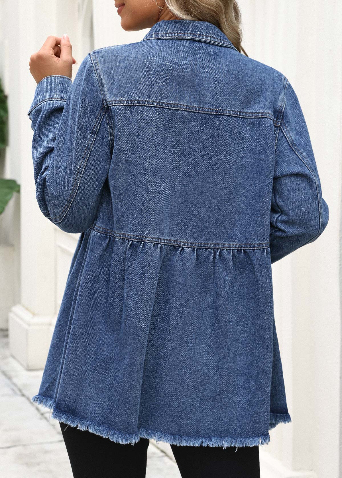 🧥 70% OFF NOW! ✨ Women's Classic Collared Ruched Denim Jacket, Breathable Fabric & Relaxed Fit 💙