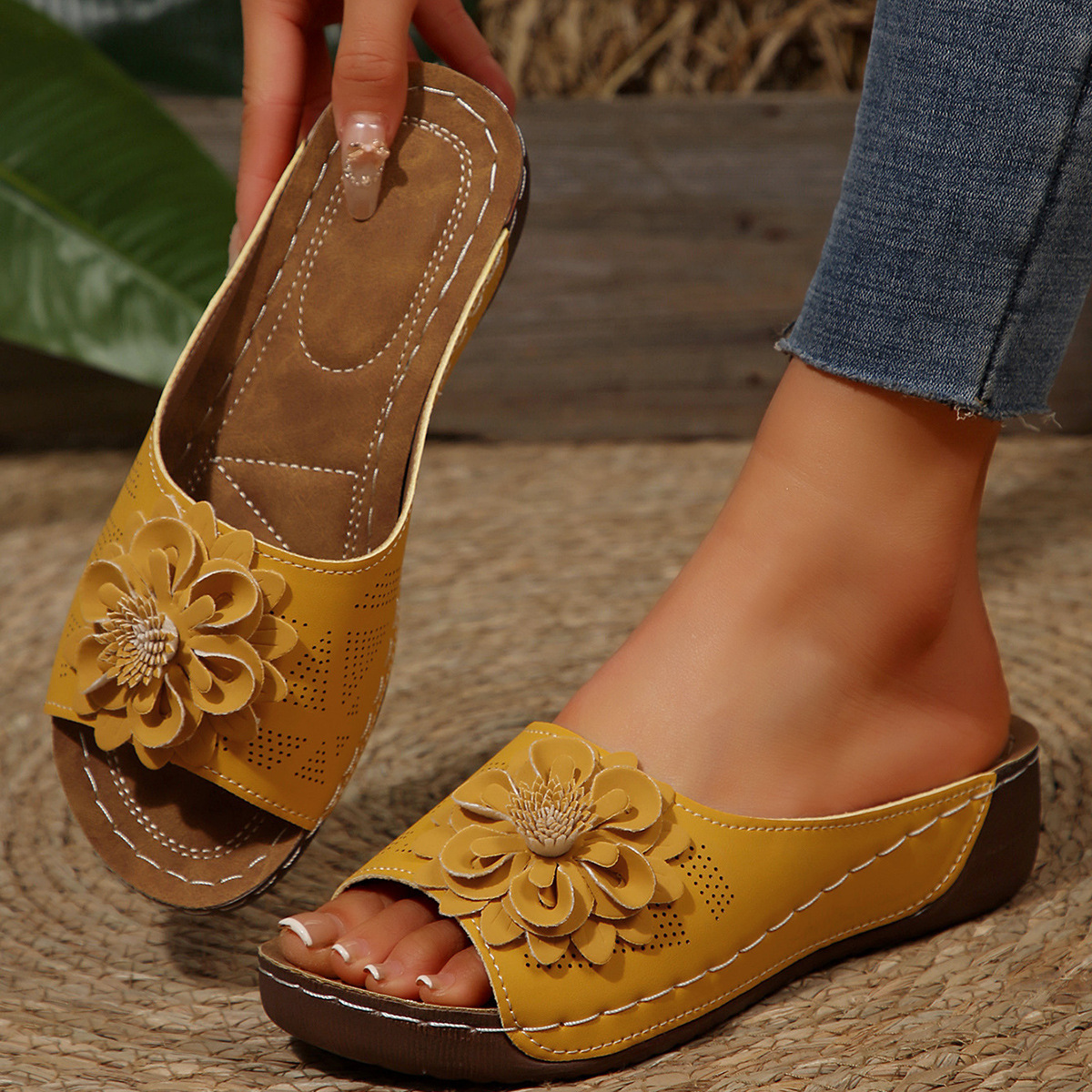 Women's platform open-toe orthopedic floral slippers