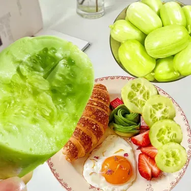 💚🥒 Uborka – Aranyfiú, Hölgy Uborka