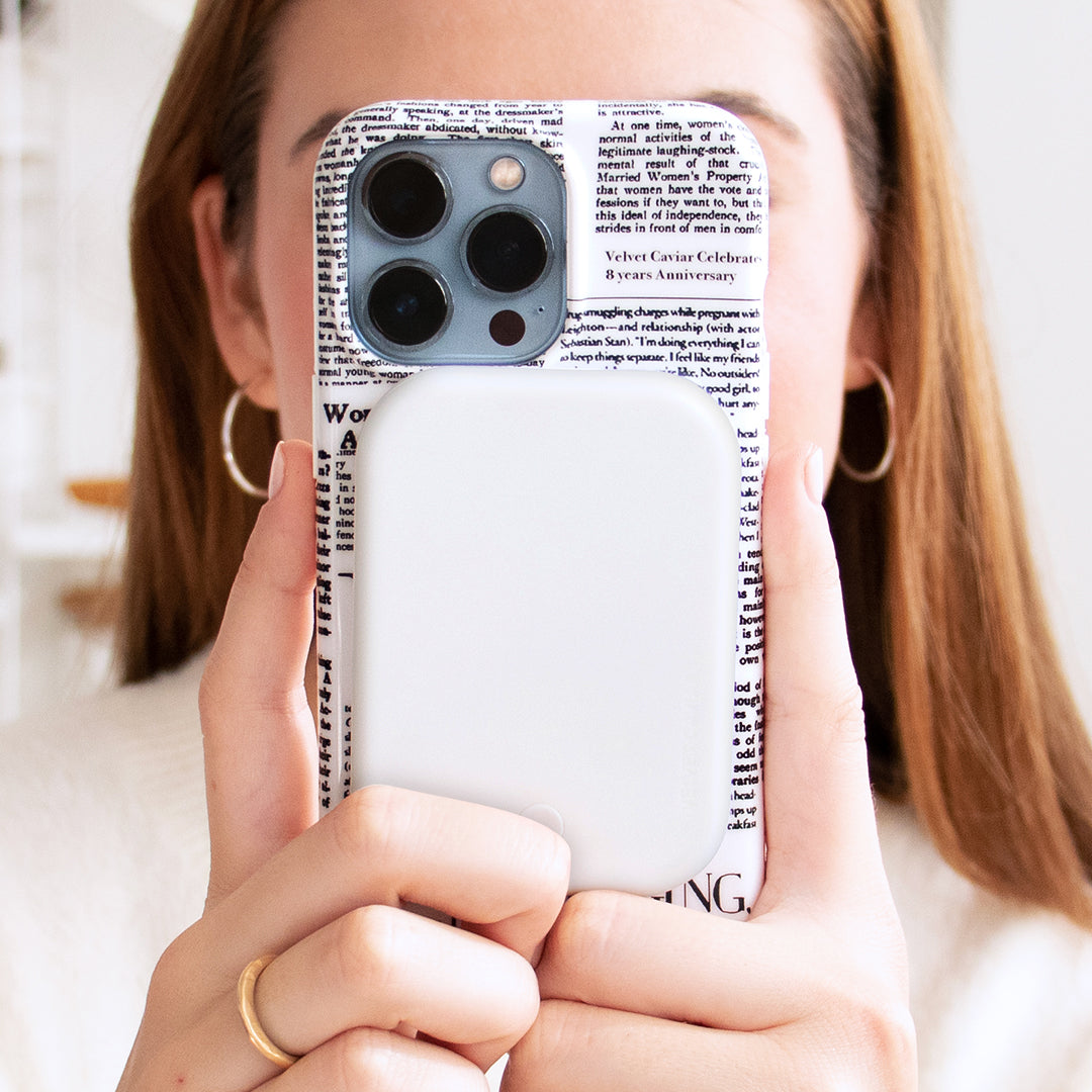 White MagSafe Battery Power Pack