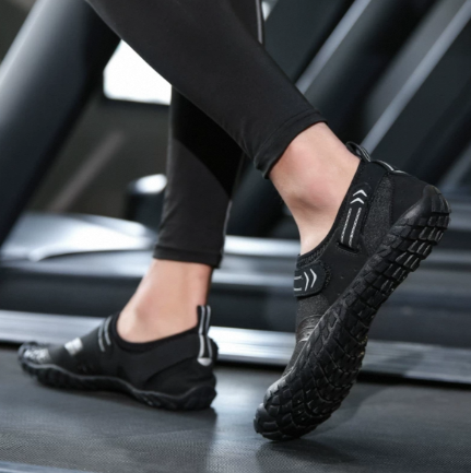 UltraBounce Grip Sneakers — Lightweight, Breathable, Quick-Dry