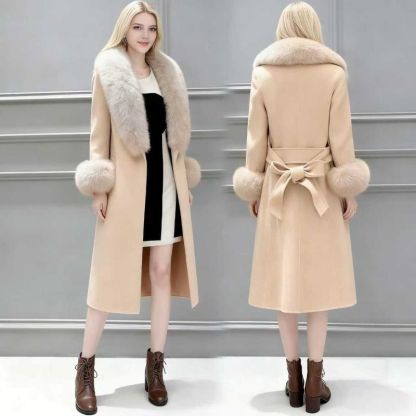 Elegant Women's Winter Slim-Fit Wool Coat with Oversized Detachable Fur Collar
