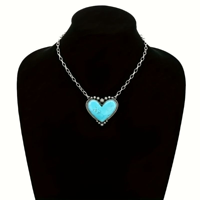 Vintage Heart Turquoise Pendant Necklace