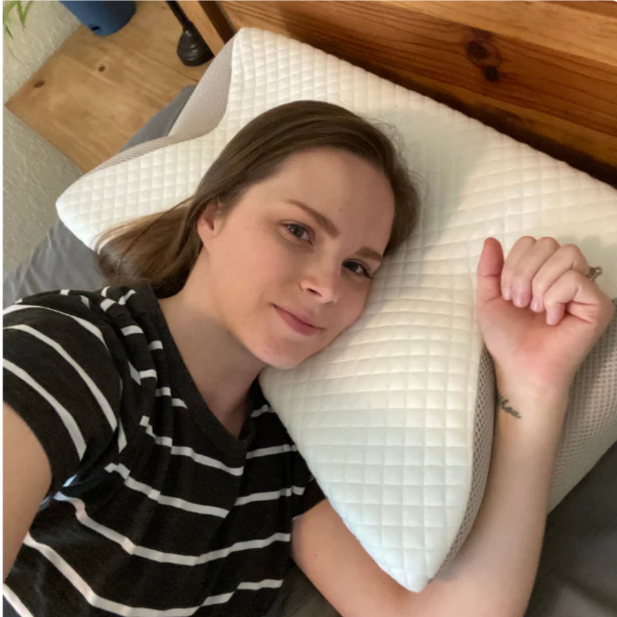 Sevyaco Contour Relief Pillow