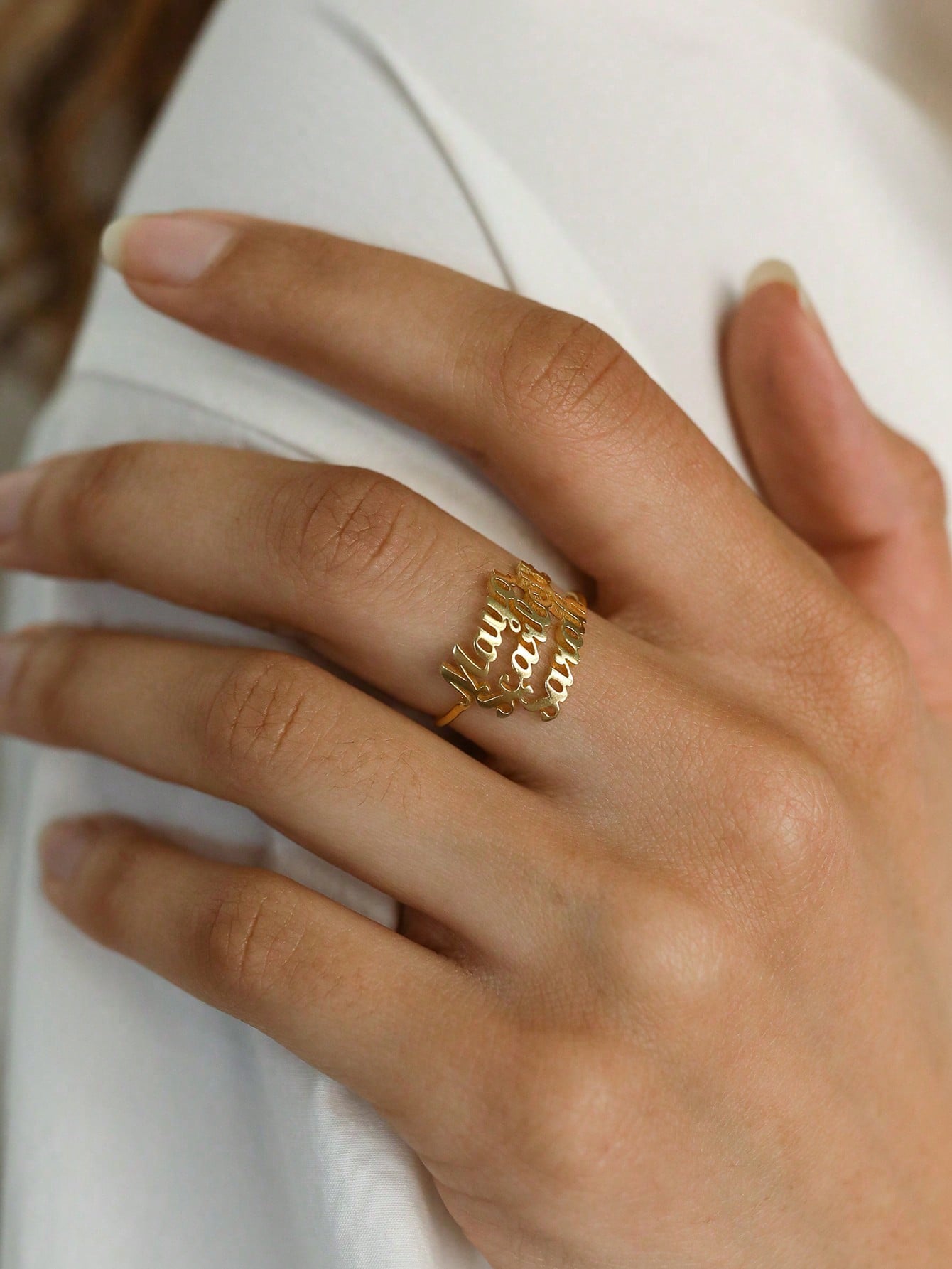 MOJO DROPS Exquisite Custom Multi-Name Ring