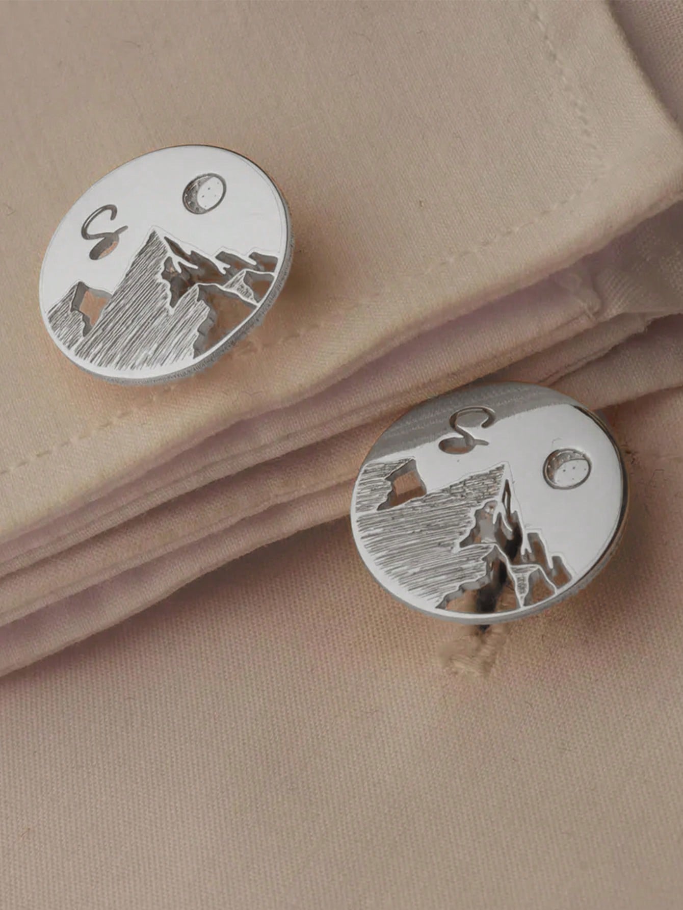 MOJO DROPS 1 Pair Custom Mountain Shaped Letter Cufflinks for Men, Gold Stainless Steel, Personalized Birthday Jewelry Gift
