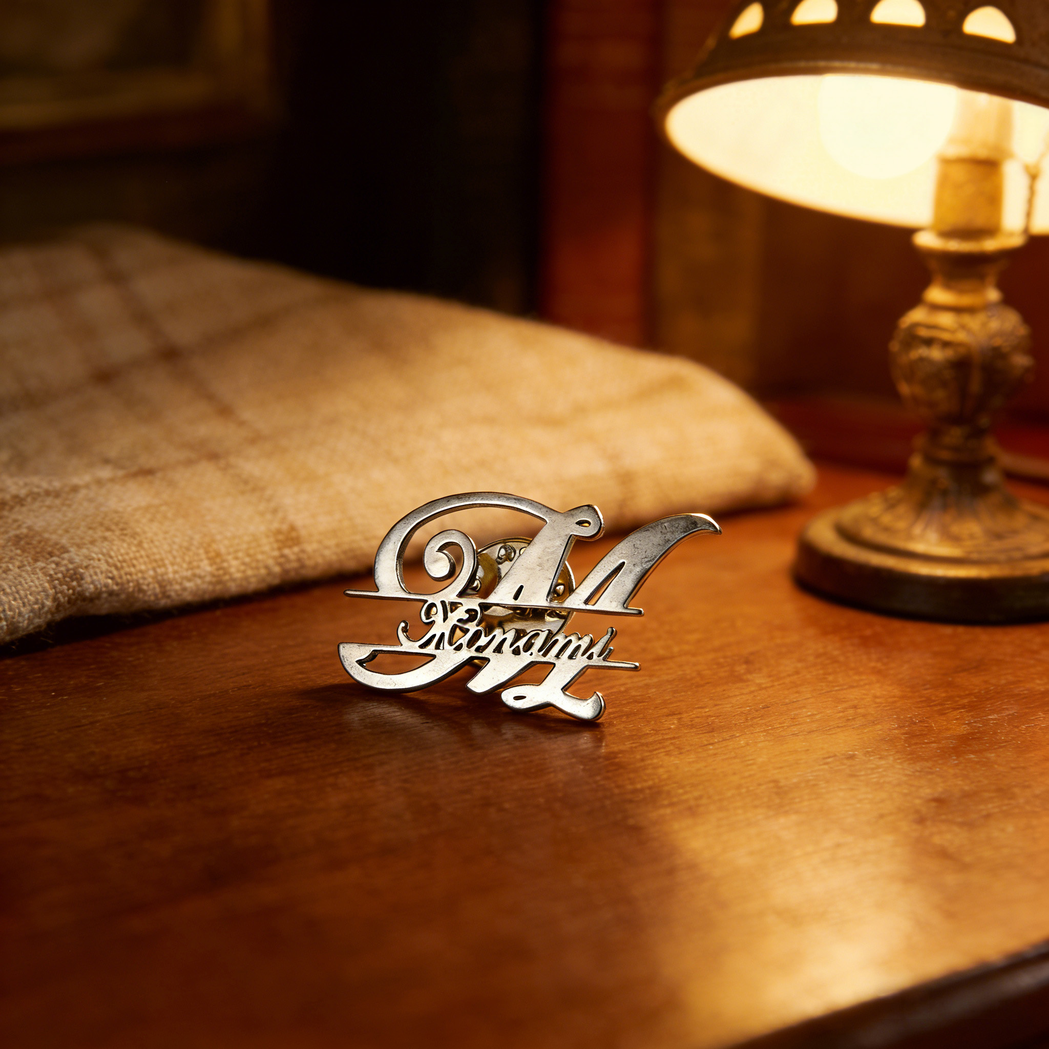 Custom Personalized Company Logo Name Lapel Pin School Badge Relief Brooch Souvenir Business Gifts 