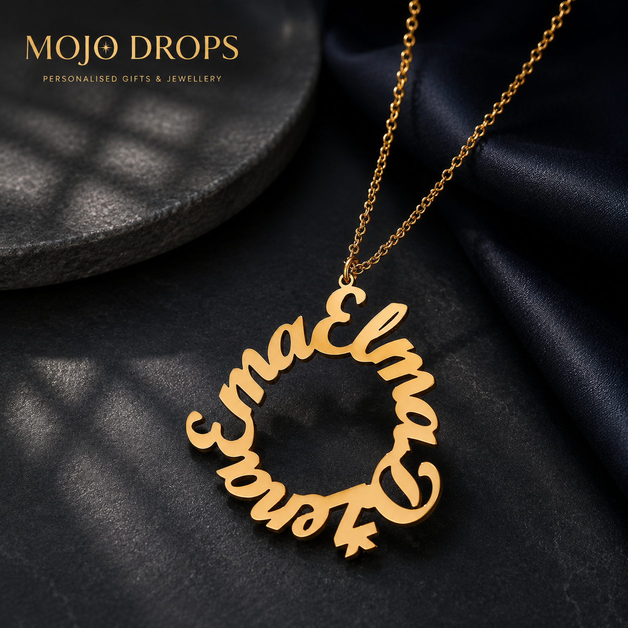 ND 1220: Circular Name Necklace