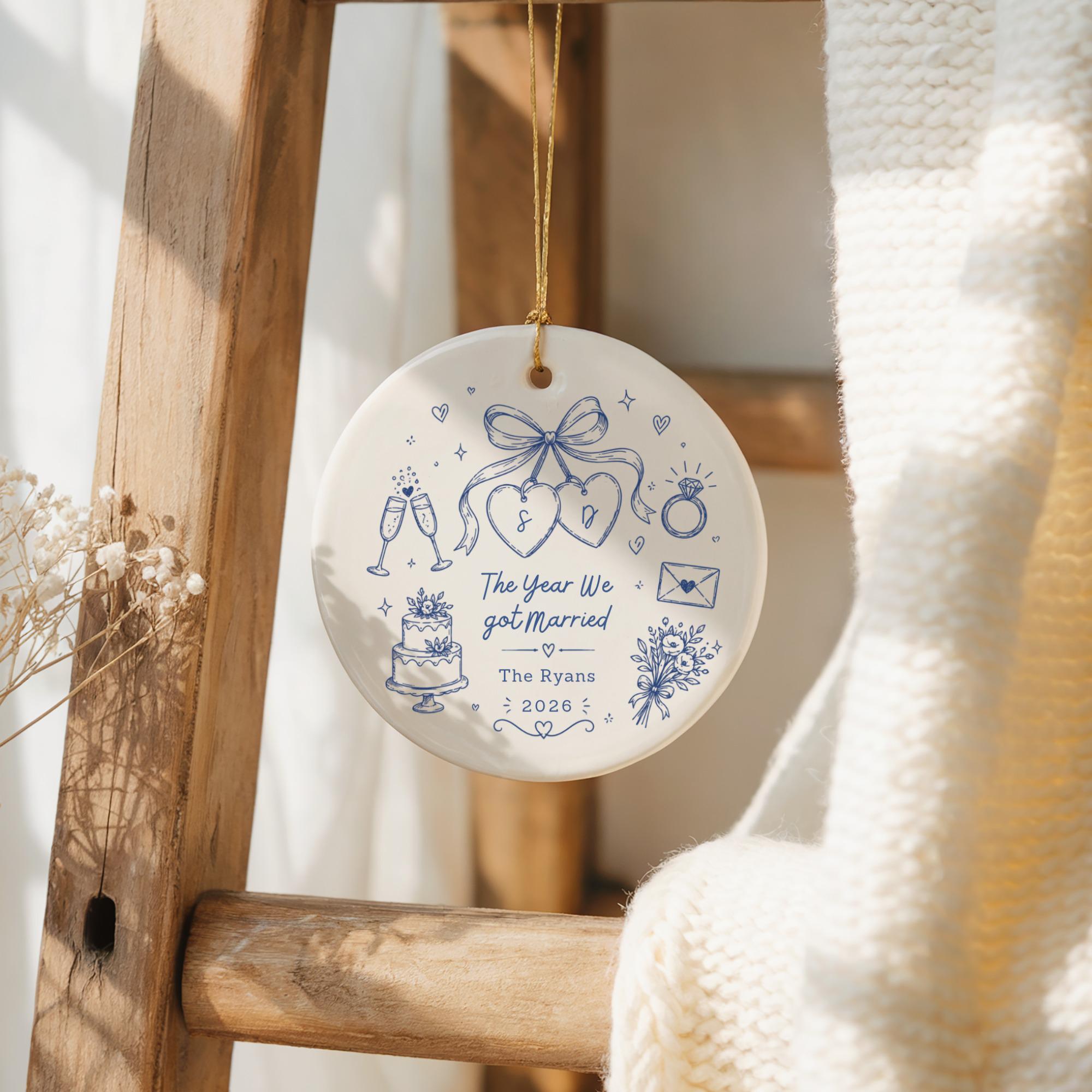 MOJO DROPS Custom Ceramic Name Ornament