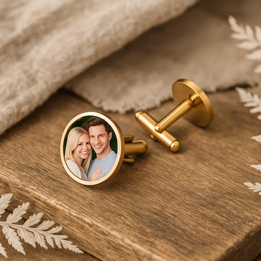 CD318  Round Photo Cufflinks with Custom Image Printing.