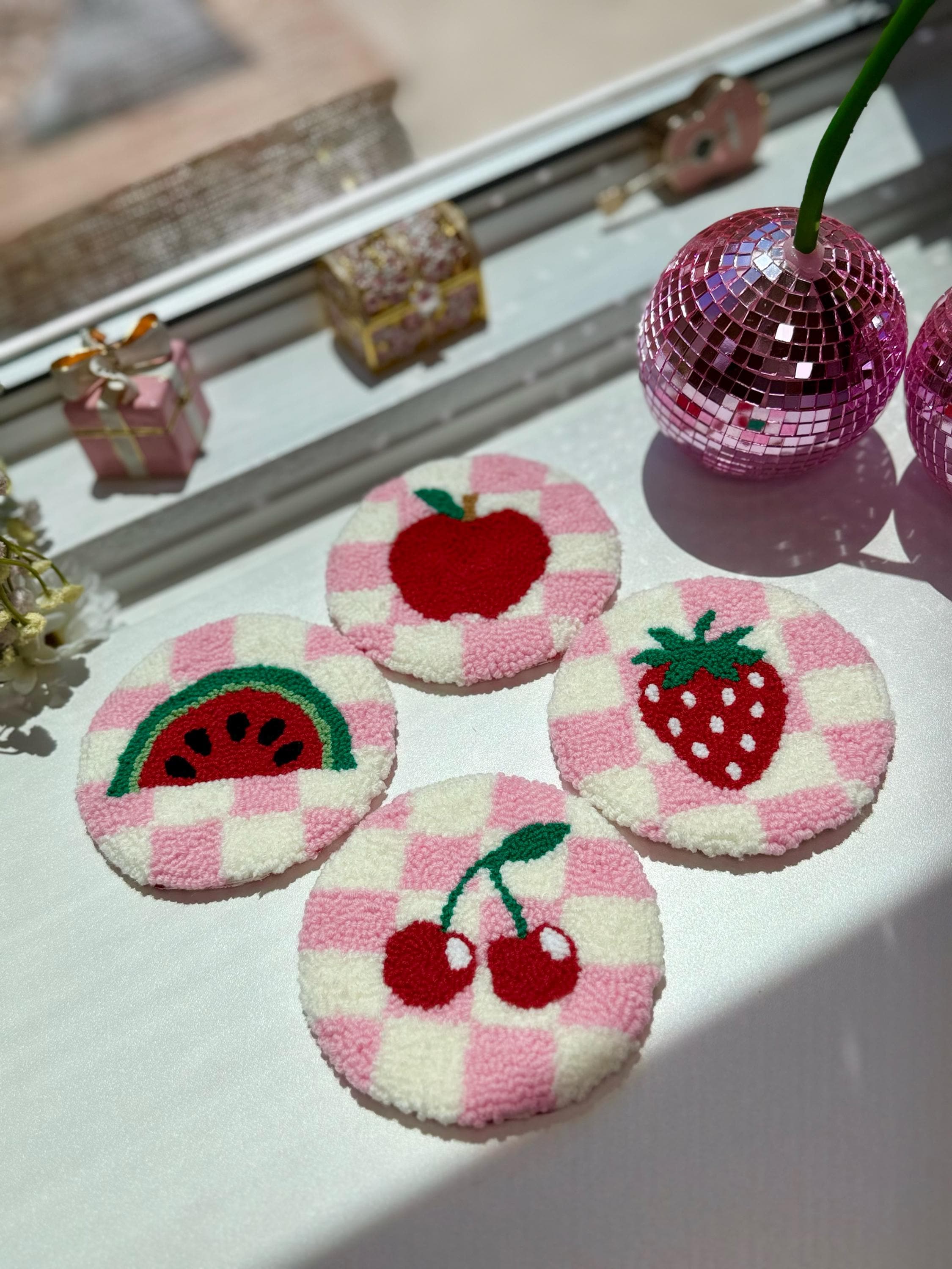 Punch Needle Kit - 4 Pack Checkered Fruits Design Mug Rug Coasters