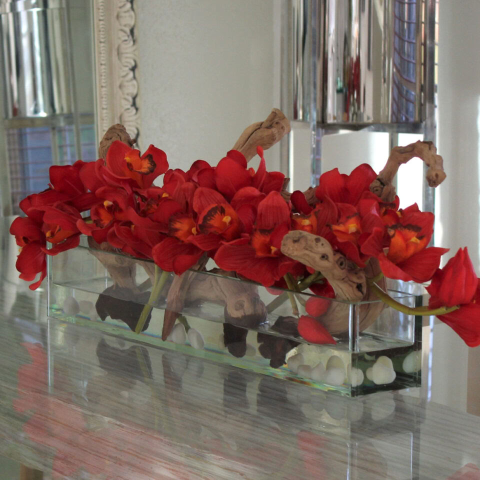 Jardinière en plaque de verre Casa Moderna 24″ avec Cymbidiums rouges