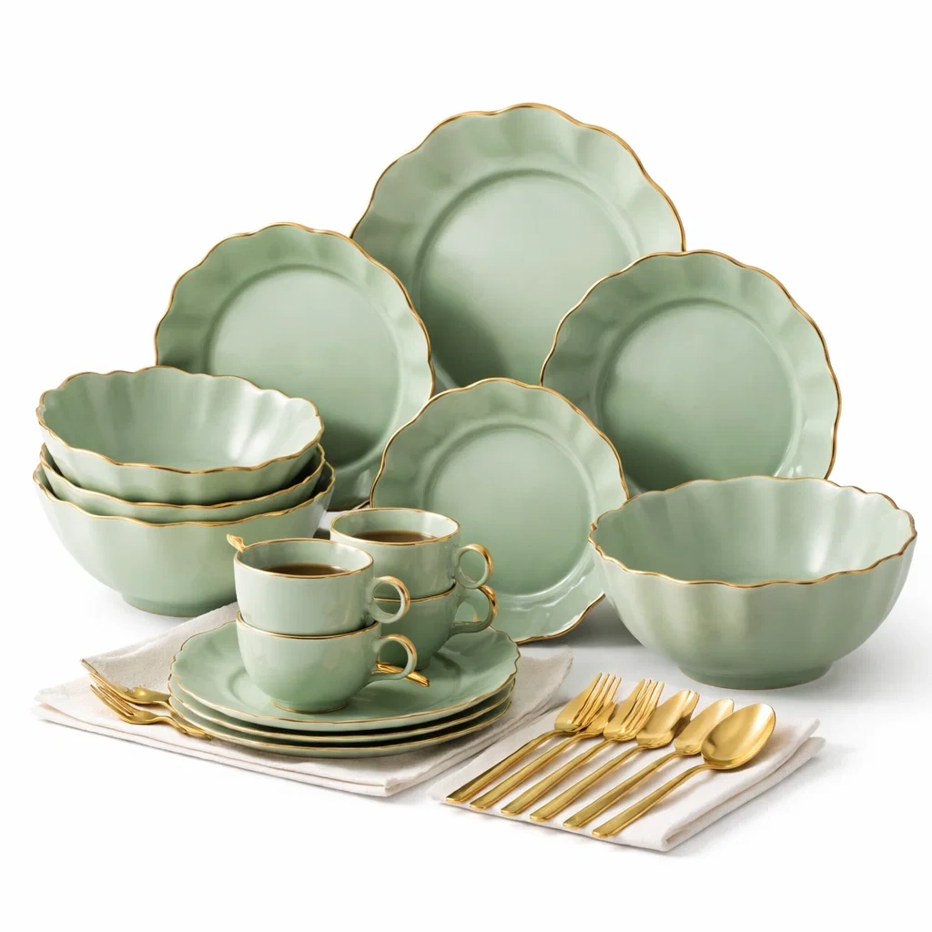 Service de vaisselle vert sauge a bord ondule dore-sofastep