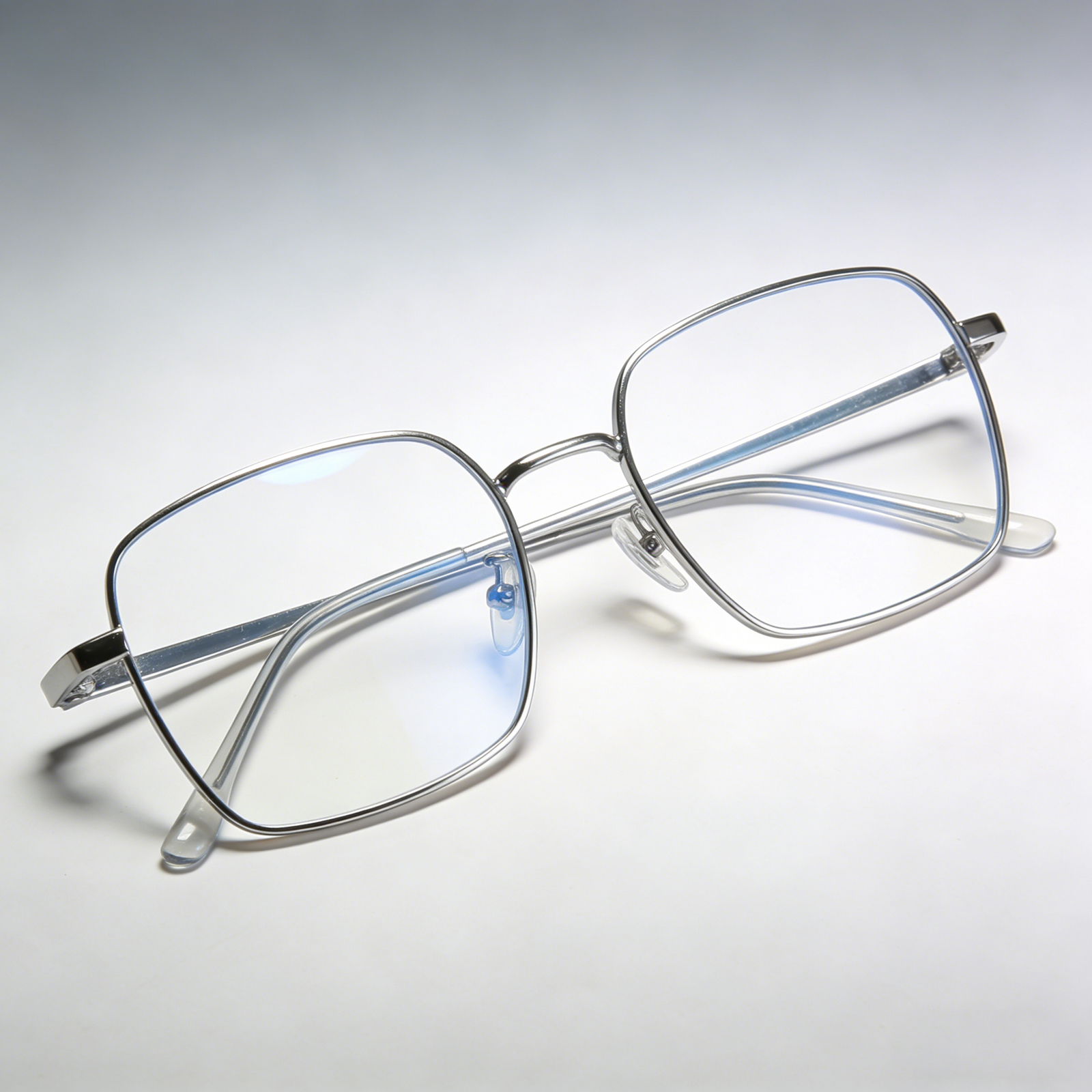 Kék fényt blokkoló szemüveg