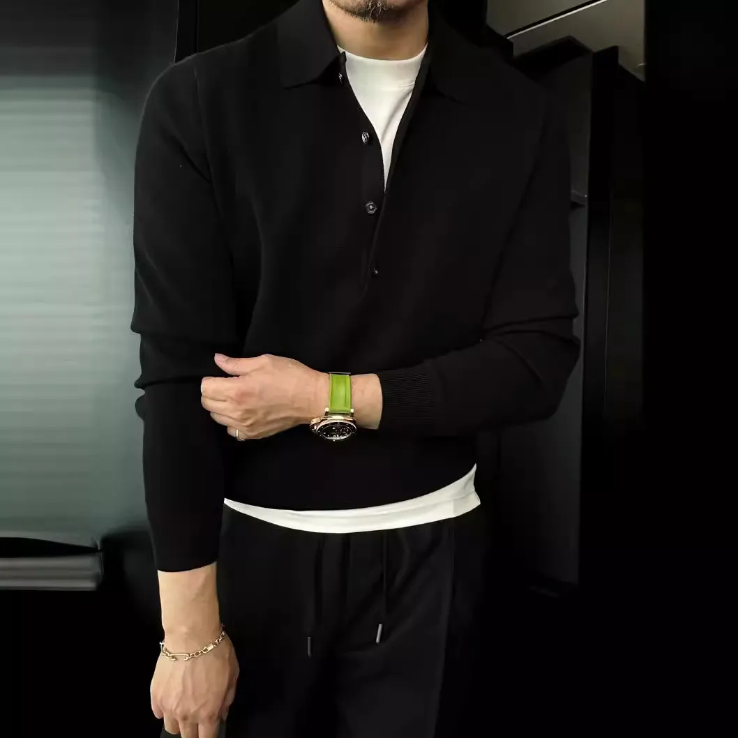 Long-sleeved button-down wool sweater