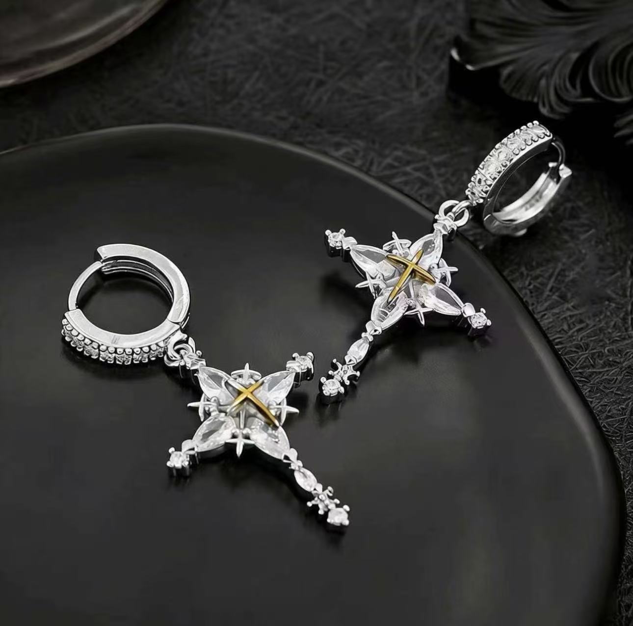 Crystal Snowflake Cross Earrings – Icy Cool Luxury Alloy Jewelry