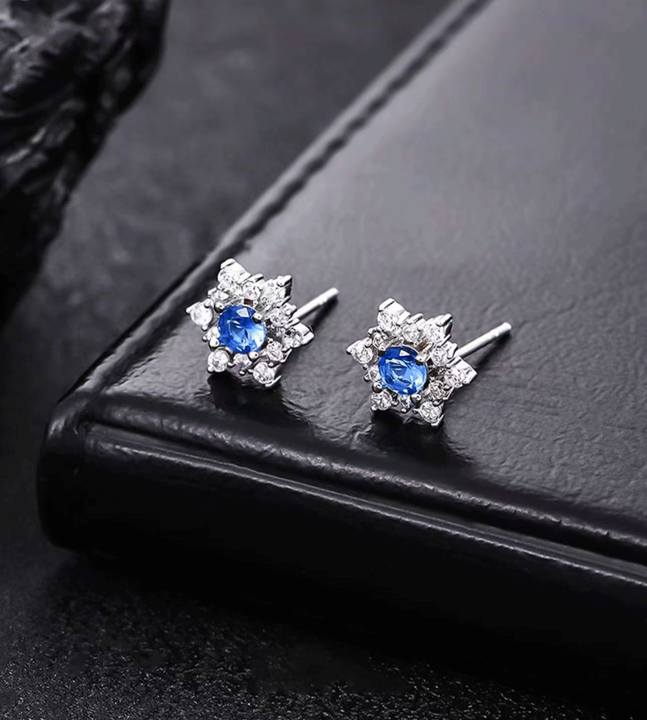 Copper Alloy Earrings, Micro-set Zircon Snowflake Studs, Minimalist Cool Style Earrings