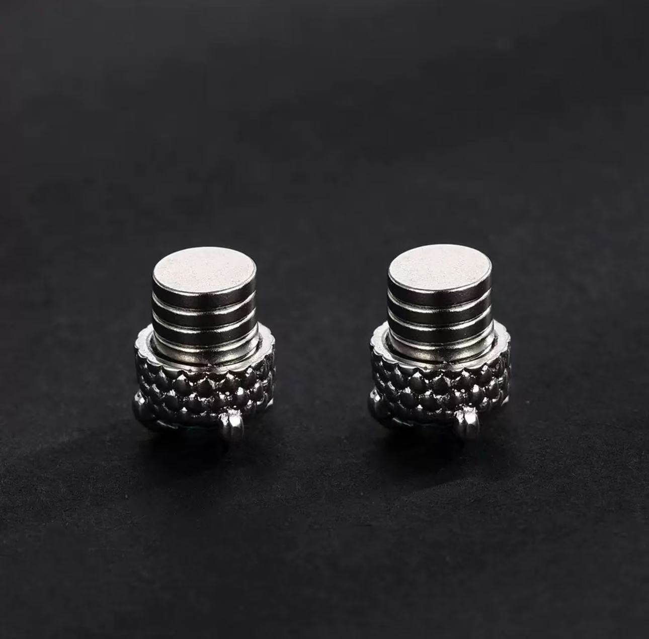 Copper alloy earrings Maldives blue magnetic suction dragon claw ear clip no ear hole ins jewelry