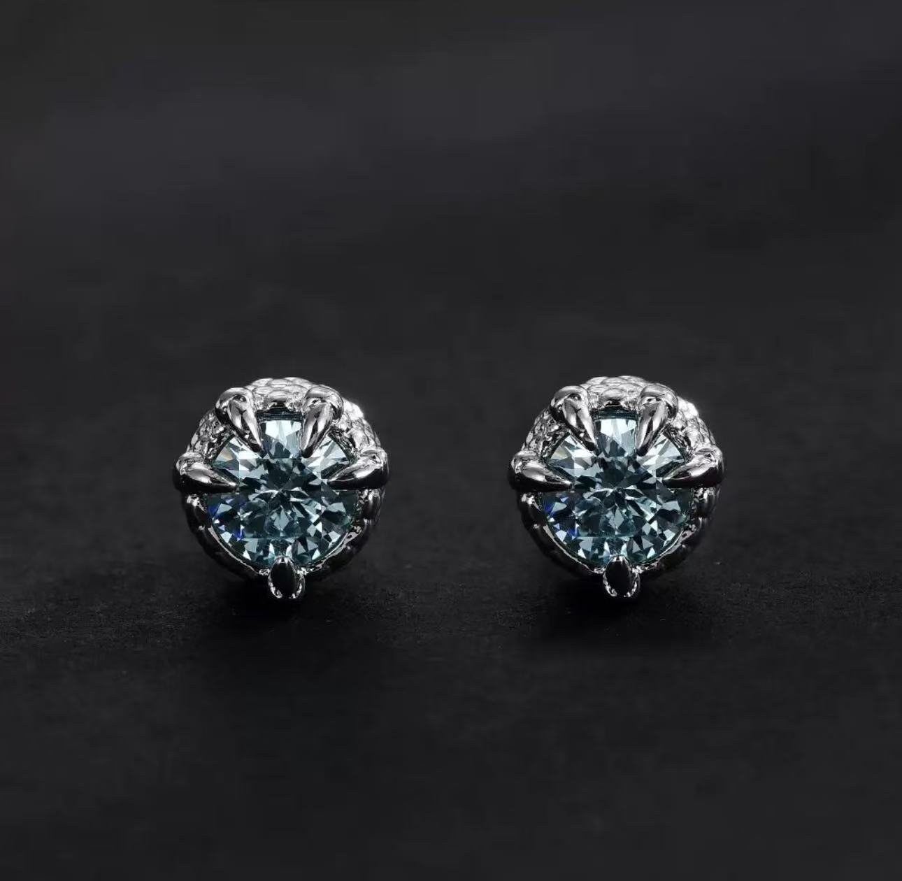 Copper alloy earrings Maldives blue magnetic suction dragon claw ear clip no ear hole ins jewelry