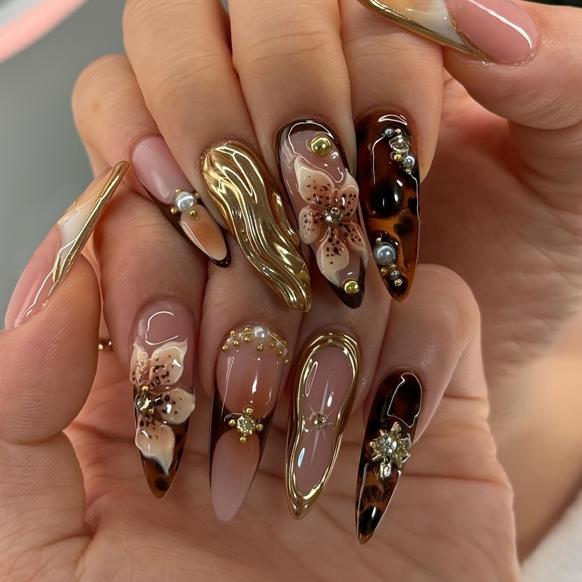 3D-Effect Detachable Press-On Nails | Reusable, Salon-Quality, Long-Lasting, Glossy Design
