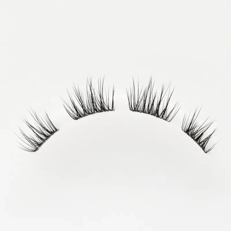 Fox Eye Lashes Fluffy Lash Clusters ,C Curl False Eyelashes Left & Right Cluster Eyelash Extensions 144 PCS Individual Lashes Fox Eye Manga Lashes DIY At Home
