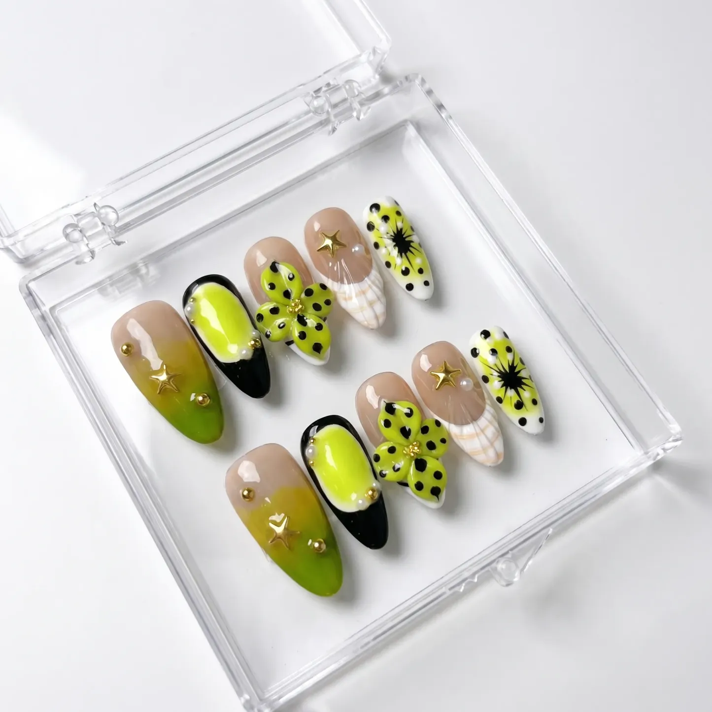 Rich Girl 3D-Effect Detachable Press-On Nails