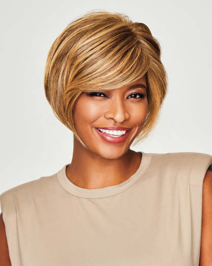 Women's Wig: Premium Short Pixie-Cut Wig—Short-Length Hairpiece for Middle-Aged and Senior Women. A Natural-Looking, Layered Short Wig with Bangs, Ideal for Daily Wear (Specially Designed for Older Women).